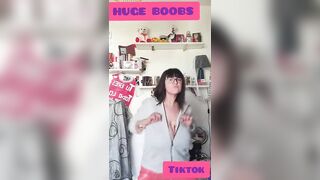 Huge Boobs tiktok (WATCH FULL VIDEO)