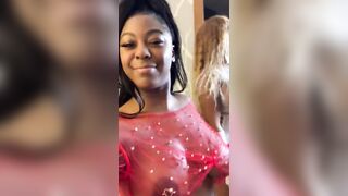 Porsha Carrera Twerking with her Friends