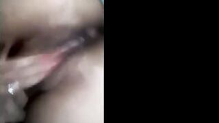 Punjabi Bhabhi Video Call Masturbating in Hindi