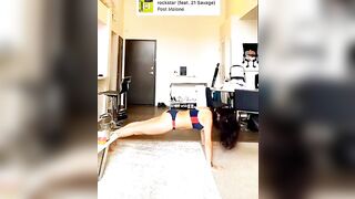 Kira Kosarin - Workouts