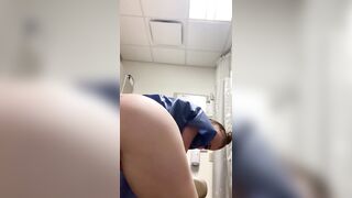 HORNY PAWG SLUT DOES a LITTLE TWERK IN DOCTORS OFFICE