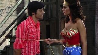 Lynda Carter - ''Wonder Woman'' S2