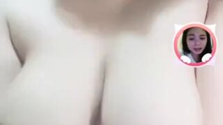 pinay huge tits live show