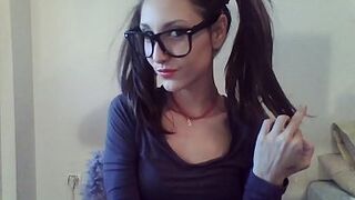 Webcams22.com - Chica Española con webcam porno en directo