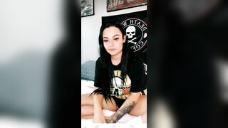 Tik Tok: FEMALE: Hott, Sexy, Emo, Punk Rock Chick!#6