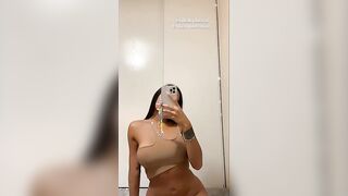 Astrid Nelsia bikini and tight dress haul