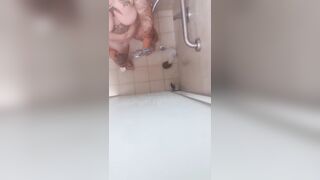 Peek Show Showering Sexy MILF