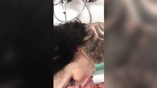 mara inkpeapel die geile tattoo sau gibt ein geilen blowjob