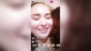 Chapina haciendo live en Instagram