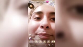 Chapina haciendo live en Instagram