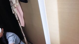 Suck her Boss Dick and Cum in her Mouth in Fitting Room ดูดควยเจ้านายจนแตกคาปากในห้องลองชุด