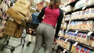 Uptown Shopping Creep Shots ebony tight booty grey leggings