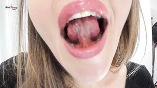 Quckie Tongue Vore Tease with miss Honey Barefeet