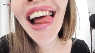 Quckie Tongue Vore Tease with miss Honey Barefeet