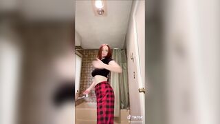 TikTok (52) - Amateur braless compilation