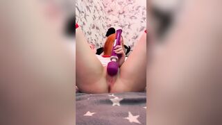 SashaSweet69 played with two vibrators at once