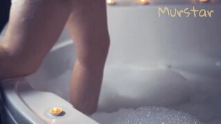 Erotic - Video: alone in the Bathroom || Murstar