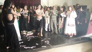 jiya khan mujra dance - YouTube.MKV