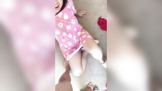 Chinese girl eats my entire big dick小姑娘把我的大鸡吧整个吃下去