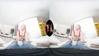 VRLatina - Big Ass Latina Blondie Fesser Fucking VR