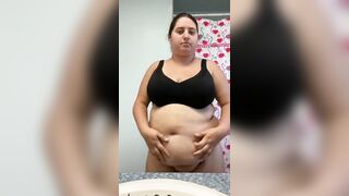 BBW Shows Body and Pussy (Custom Vid)