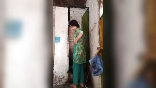 Horny village girl masturbates