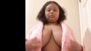 Ari like to show her big boobs Snap bishhwet15