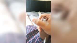 Latino jerking off moaning and cumming ????