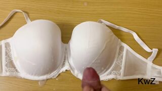 Sega intensa con reggiseno bianco di mia moglie