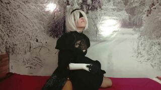 NieR automata: Fucks a pillow