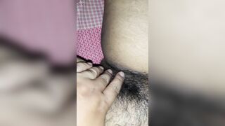 Nind me Maa ki balo wali chuut dekhi. Risky capture -Indian desi hairy pussy.