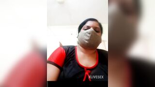 Divya aunty ki live video call