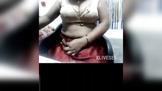 Desi Indian aunty ki mast figure