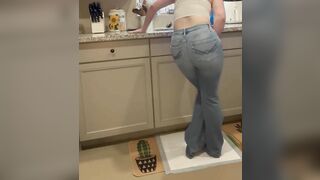 Washing dishes while DESPERATE ends in WETTING jeans