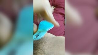 OnlyFan Tipped me to Fuck My Hairy Pussy Gspot LIVE Made in China HAIR BRUSH so I made a Video Too