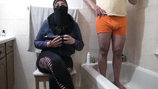 Real Arab Homemade Cuckold Wife ديوث مصري يصور مراته كلامها وسخ اوووي