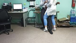 Nurse helps donor sperm