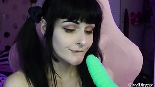 Ivy's Green Eyes Blowjob