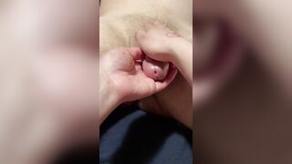 Amateur Close Up Soft to Hard Interracial Henna Handjob with Cumshot