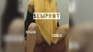 Ngewe Bini Tetangga Jilbab Kuning