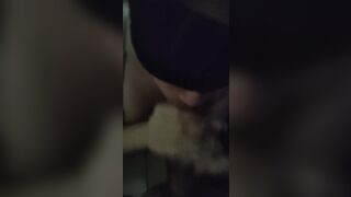 My best friend gives me the best blowjob, I fill her mouth with cum