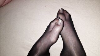 Cum on french Black nylon feet