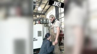 Texas women blowjob & quickie sex at factory