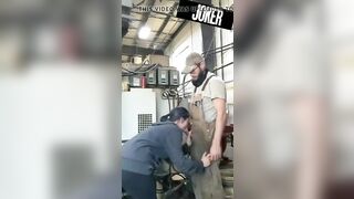 Texas women blowjob & quickie sex at factory