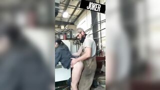 Texas women blowjob & quickie sex at factory