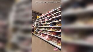 This girl loves to show her body in the supermarket