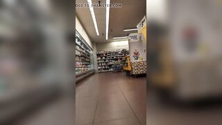 This girl loves to show her body in the supermarket