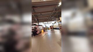 This girl loves to show her body in the supermarket