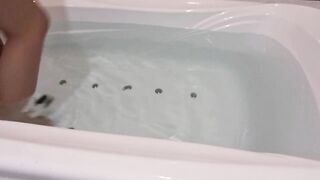 Swimsuit masturbation in the bath ❤️