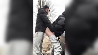 GAY FUCKING OUTDOOR